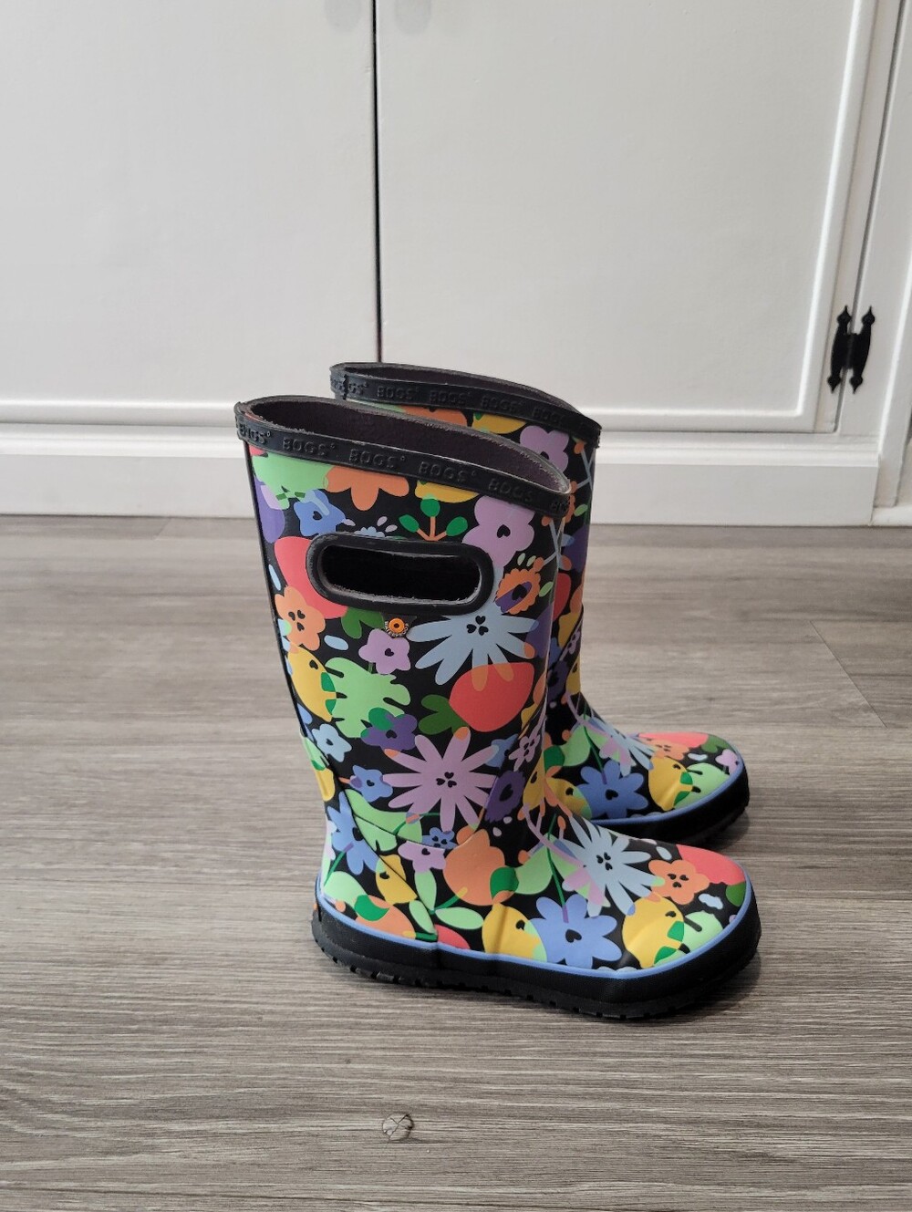 Bogs Rainboot Overlap Flowers Little Kid Size 1